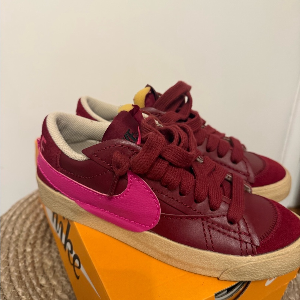 Nike Maroon and Fuchsia Sneakers